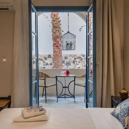 فندق The Boathouse 3*