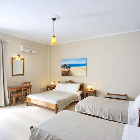 The Boathouse 3*