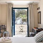 Hotel The Boathouse 3*