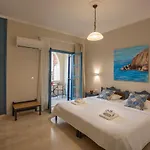 The Boathouse 3*