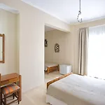 The Boathouse 3*