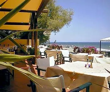 The Boathouse 3*