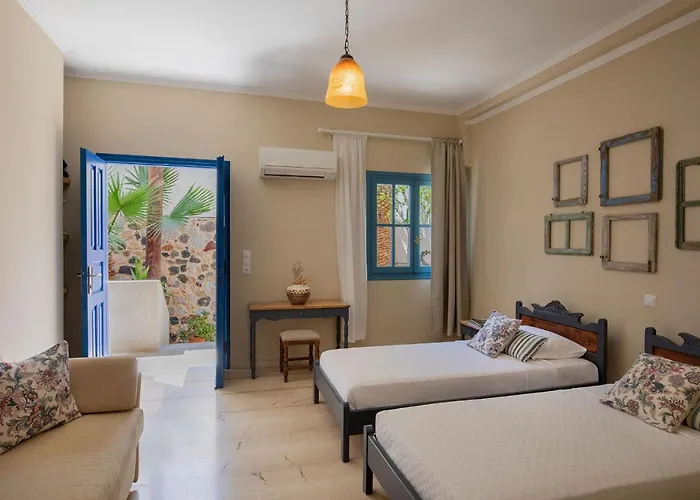 Hotell The Boathouse Kamári