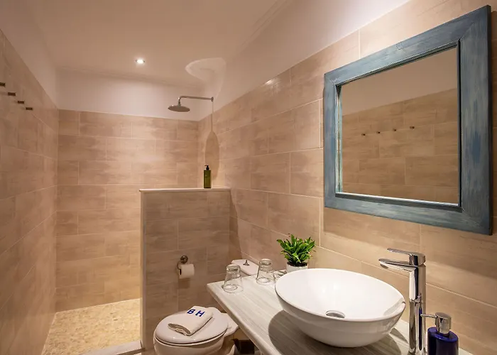 Hotell The Boathouse